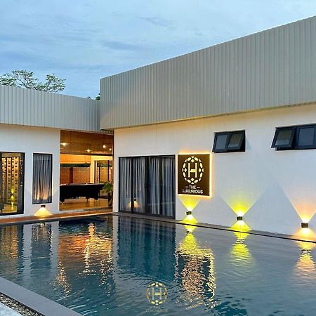 Вилла The Luxurious 1256, A Famosa Melaka Алор-Гаджах Экстерьер фото